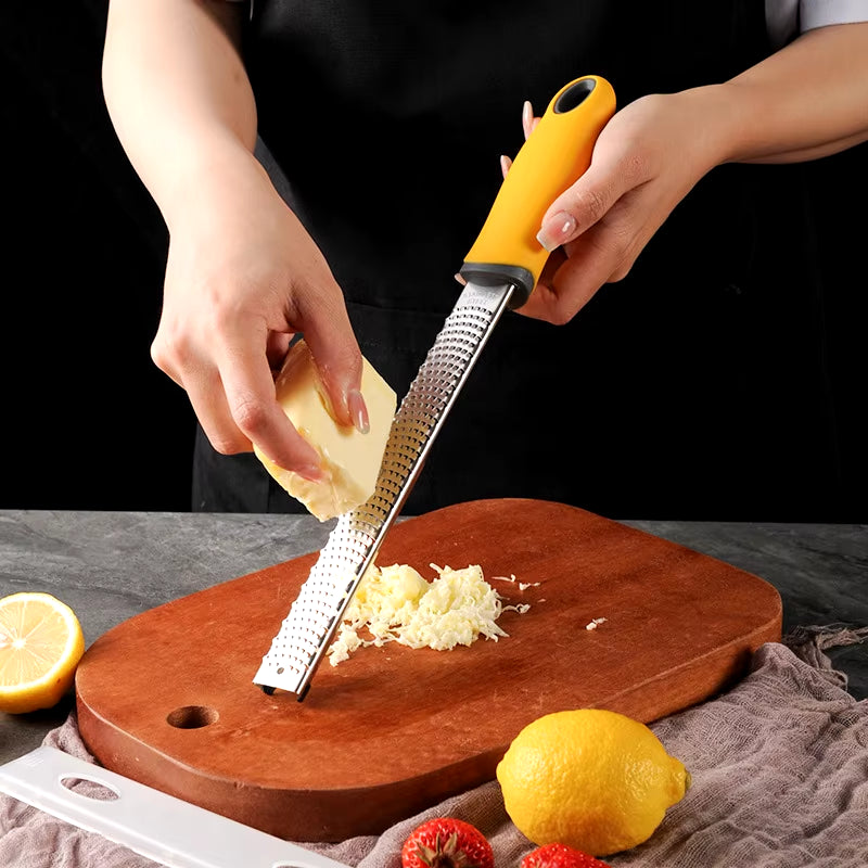 Stainless Steel Cheese Grater & Lemon Zester with Protect Cover Chocolate Fruit Grater Slicer Four Colors Optional Kitchen Tool